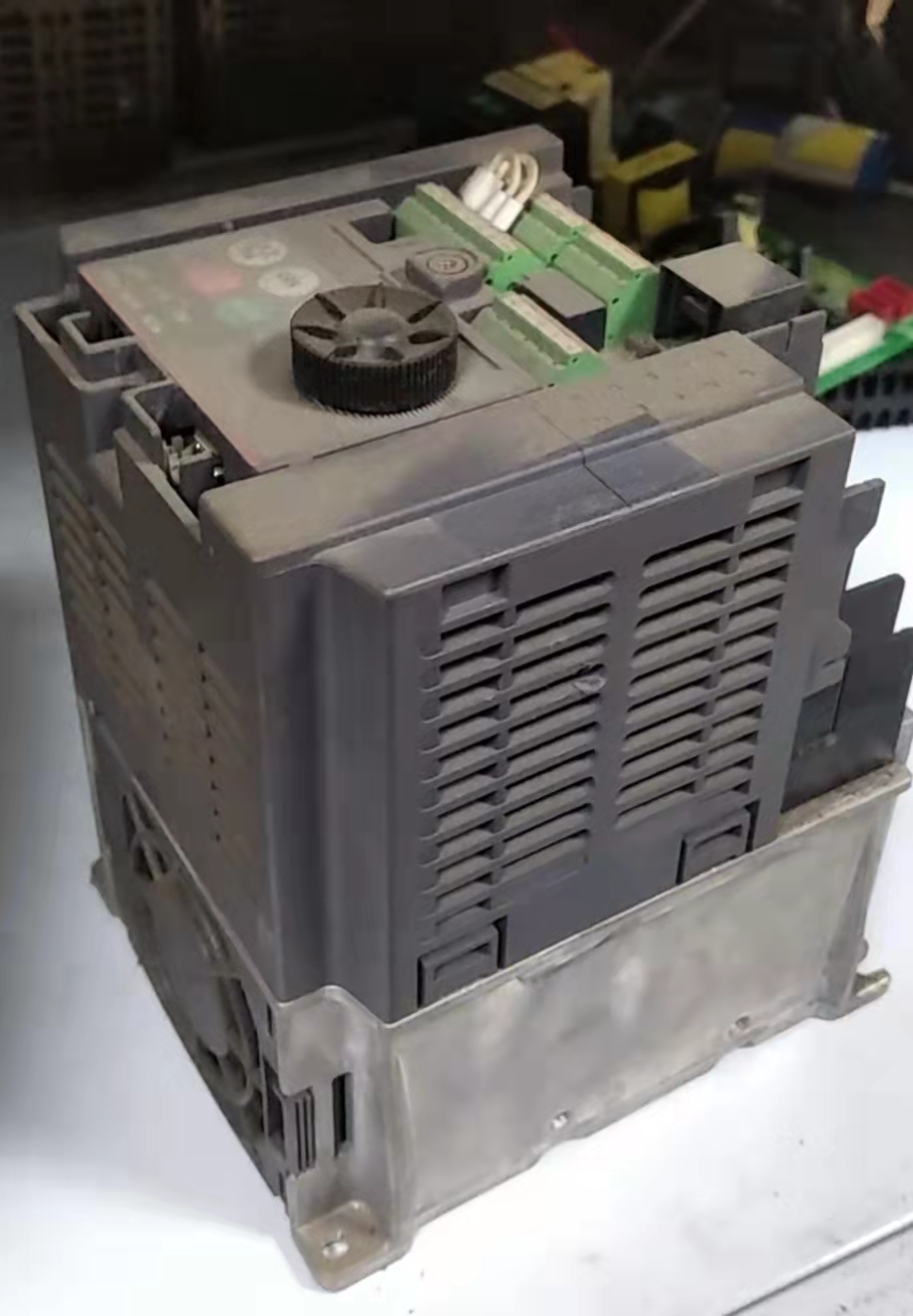 變頻器模塊直流過壓?jiǎn)栴}