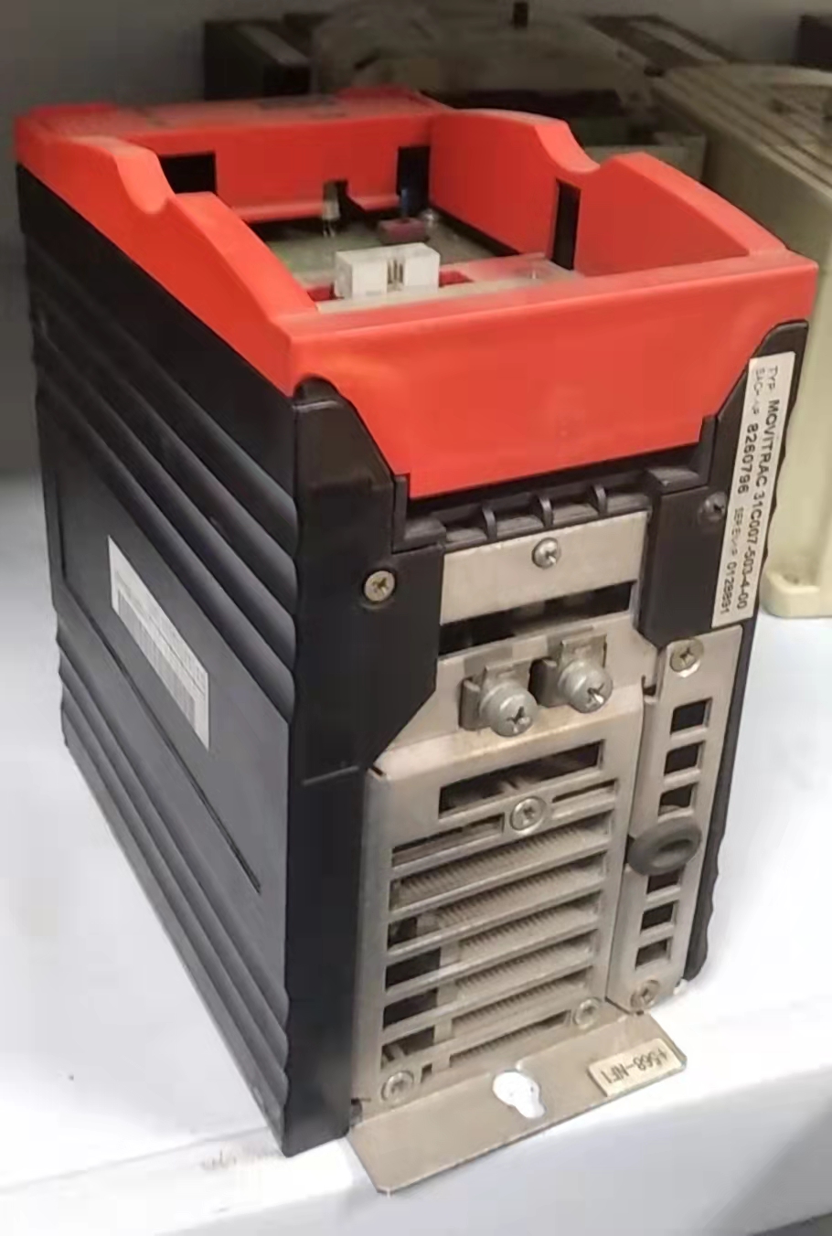 安川變頻器的常見(jiàn)故障 安川變頻器的常見(jiàn)故障